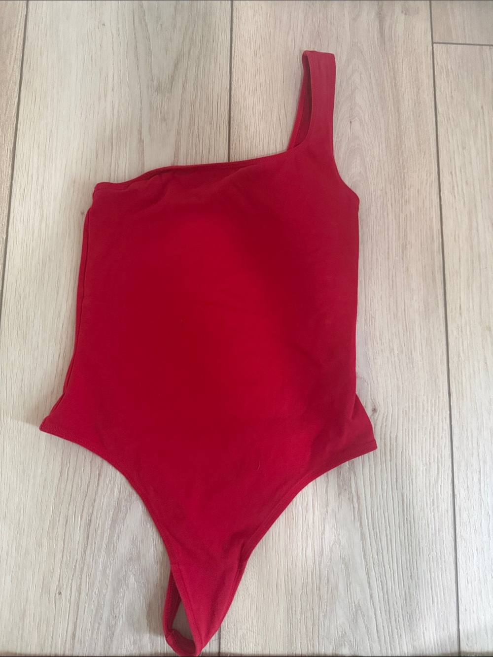 Aritzia TNA Red One-Shoulder Kids BODYSUIT